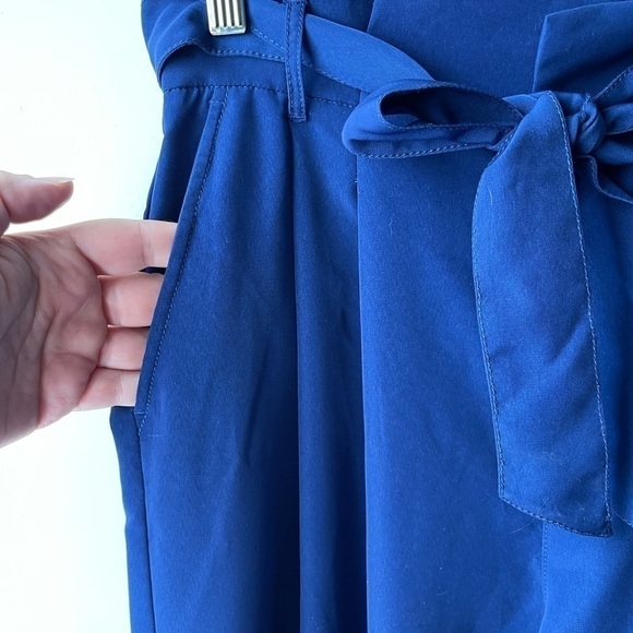 Halston wide leg high waisted belted blue paper bag cropped pants NWT small - Picture 4 of 12